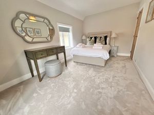 Photo 38- click for photo gallery